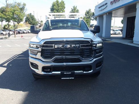 New 2025 RAM 3500 Tradesman w/ Chrome Appearance Group image 3
