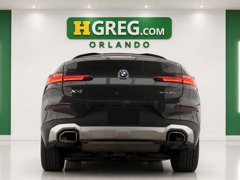 Used 2022 BMW X4 xDrive30i AWD/4WD image 8