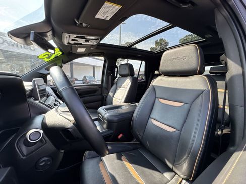 Used 2023 GMC Yukon AT4 w/ AT4 Premium Plus Package image 28