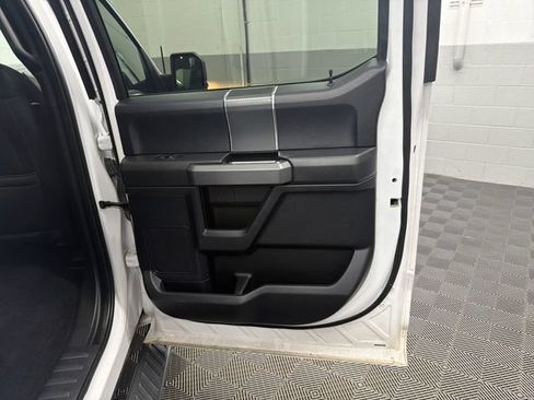 Used 2020 Ford F150 XLT w/ Equipment Group 302A Luxury AWD/4WD image 18