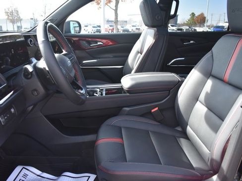 New 2026 Chevrolet Traverse RS image 15