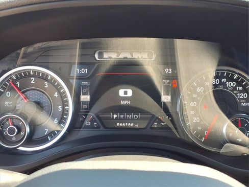 Used 2022 RAM 1500 Big Horn AWD/4WD image 13