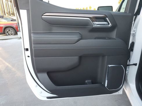 New 2026 Chevrolet Silverado 1500 LT Trail Boss w/ Safety Package image 16