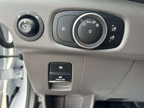 Used 2025 Ford Transit 250 Low Roof w/ Exterior Upgrade Package RWD image 19