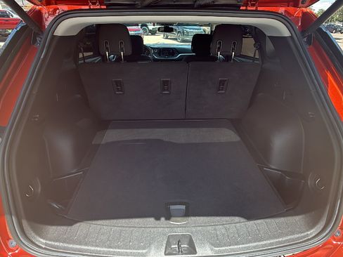 Used 2021 Chevrolet Blazer LT FWD image 7