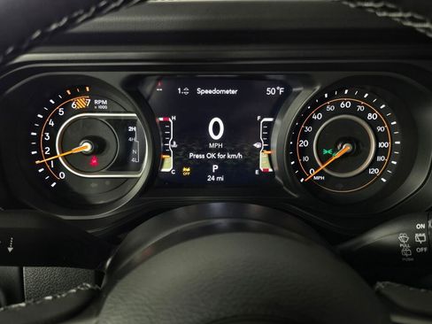 New 2026 Jeep Wrangler Unlimited Rubicon w/ Steel Bumper Group image 21