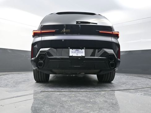 Used 2024 BMW XM image 29