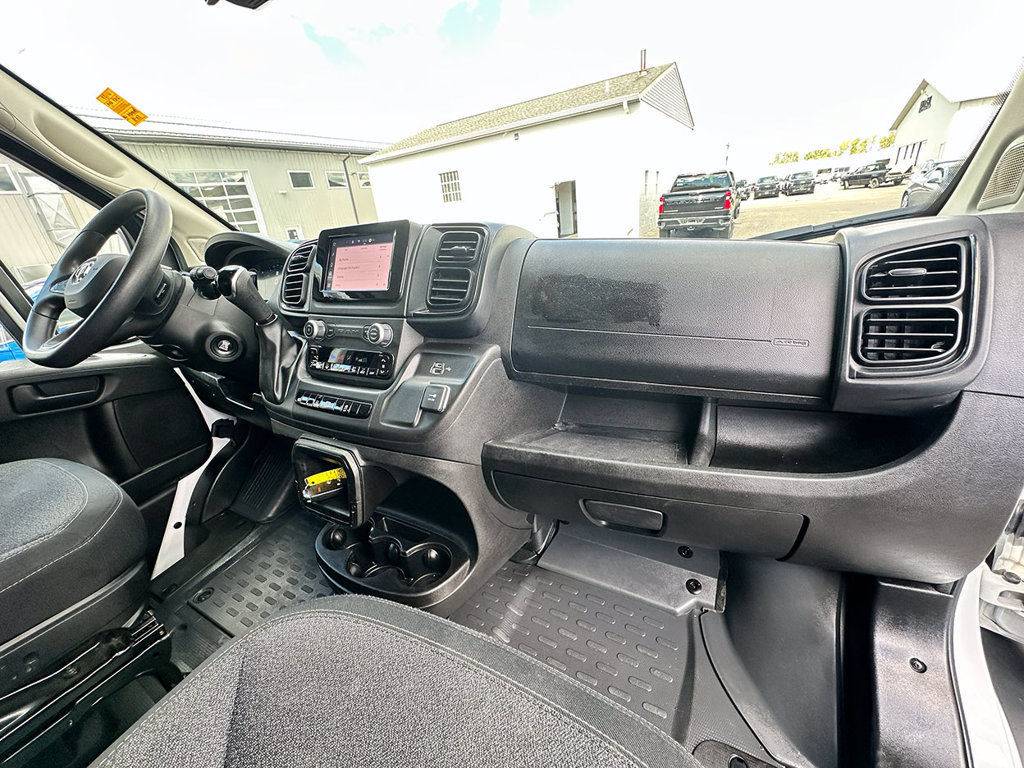 Used 2025 RAM ProMaster 2500 w/ U-Haul Equipment Group FWD image 20
