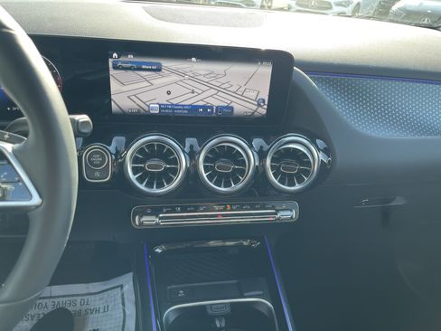 Certified 2025 Mercedes-Benz GLA 250 4MATIC w/ Driver Assistance Package image 31