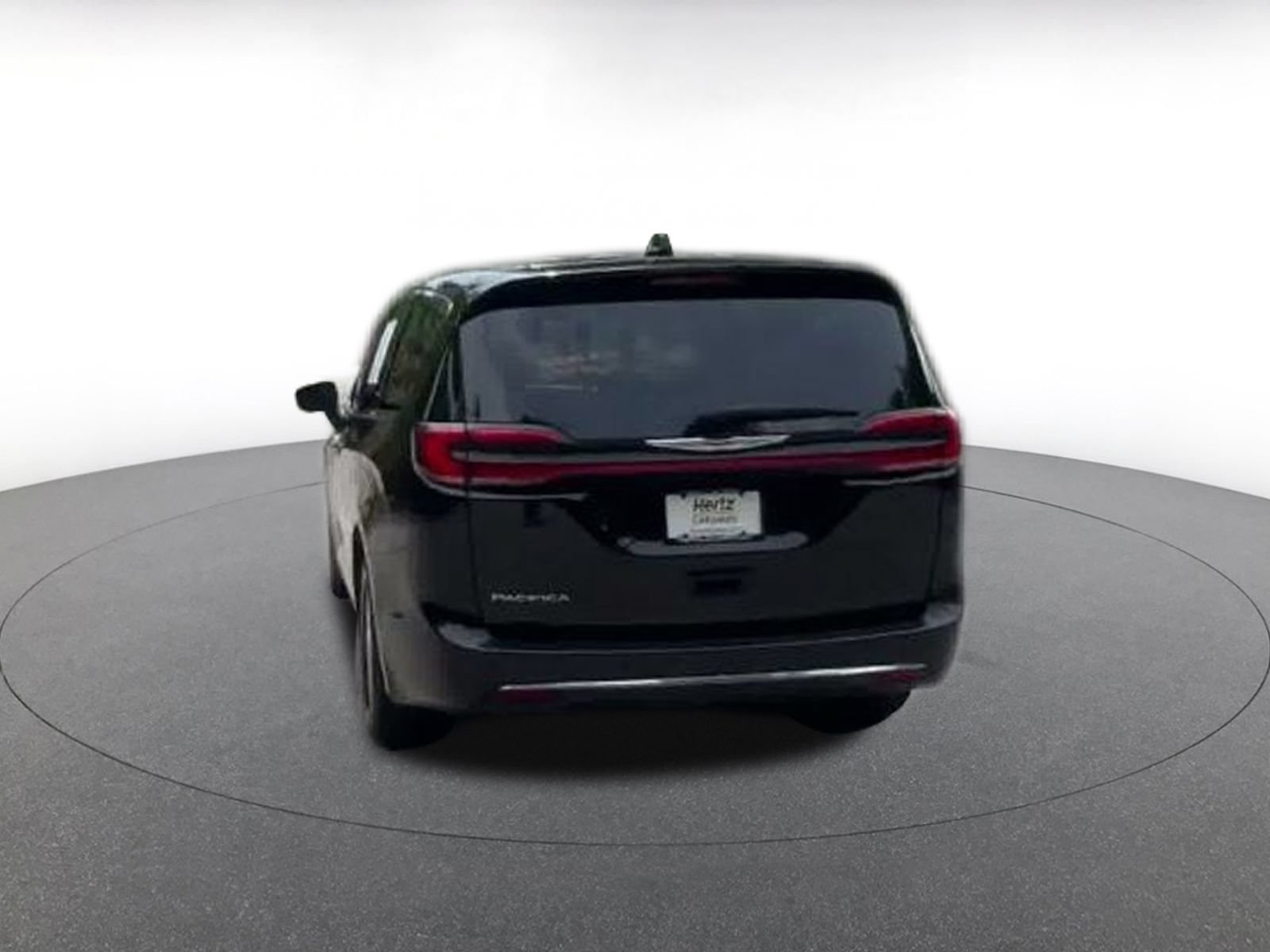 Used 2025 Chrysler Pacifica Select FWD image 10