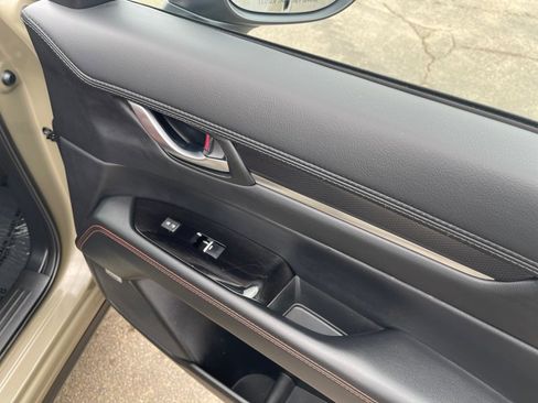 Used 2024 MAZDA CX-5 Carbon Edition image 21