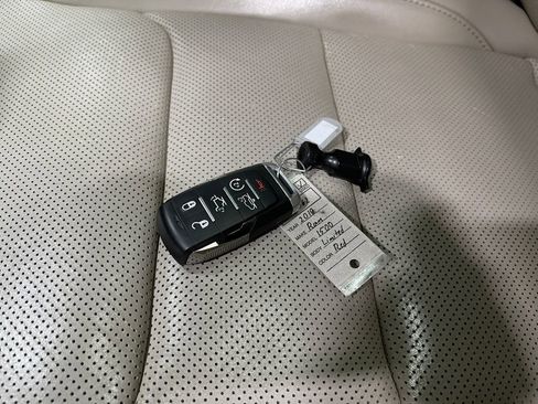 Used 2019 RAM 1500 Limited image 38