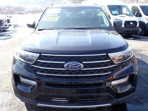Used 2023 Ford Explorer XLT w/ Equipment Group 202A image 11