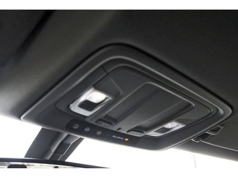 Used 2022 Chevrolet Silverado 2500 Custom w/ Custom Value Package image 24