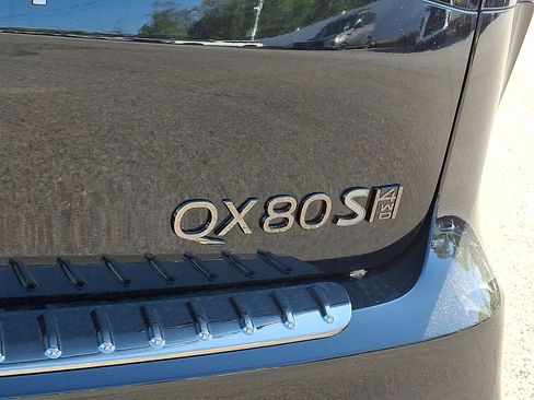 New 2026 INFINITI QX80 4WD image 23