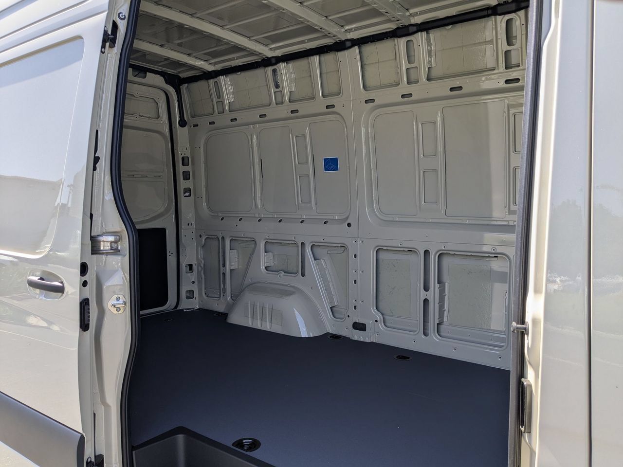 New 2026 Mercedes-Benz Sprinter 2500 image 8