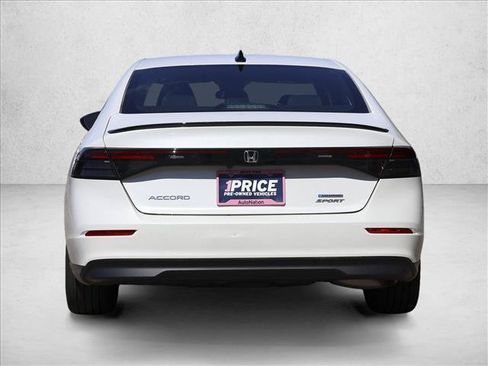 Used 2023 Honda Accord Sport image 6