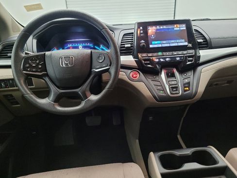 Used 2018 Honda Odyssey EX image 22