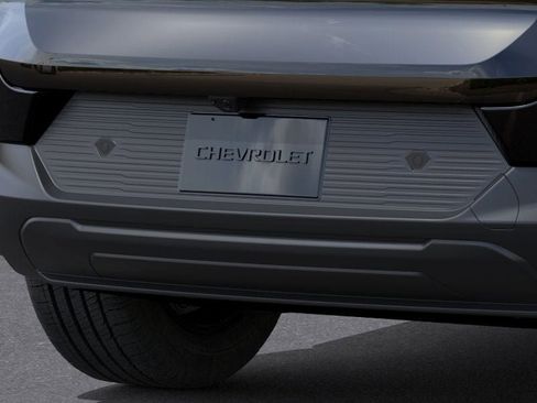 New 2026 Chevrolet Equinox EV LT image 54