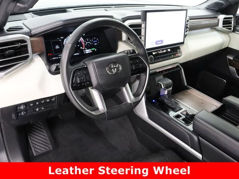 Used 2025 Toyota Sequoia Capstone image 13