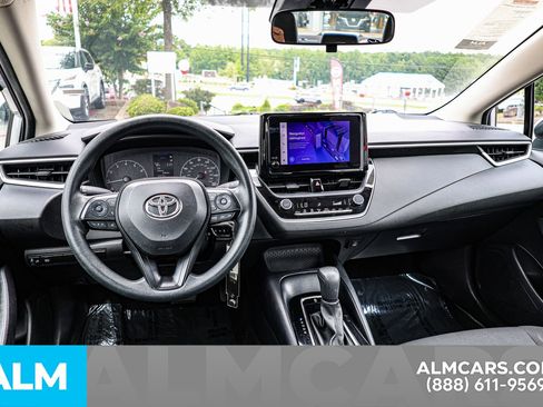 Used 2023 Toyota Corolla LE image 24