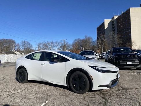 New 2026 Toyota Prius Plug-In Hybrid FWD image 1