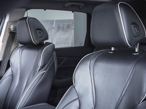 Used 2023 Acura MDX Advance image 10