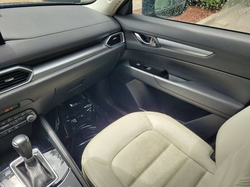 Used 2025 MAZDA CX-5 AWD 2.5 S w/ Preferred Package image 11