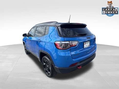 Used 2023 Jeep Compass Trailhawk w/ Trailhawk Convenience Group AWD/4WD image 5