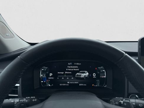 Used 2024 Mitsubishi Outlander SE image 14