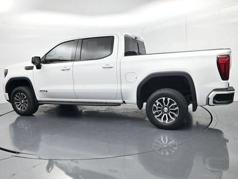 Used 2021 GMC Sierra 1500 AT4 w/ AT4 Premium Package AWD/4WD image 5