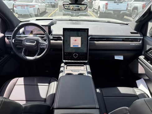 New 2025 GMC Sierra EV Denali image 33