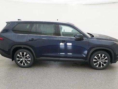 New 2026 Toyota Grand Highlander AWD Hybrid image 44