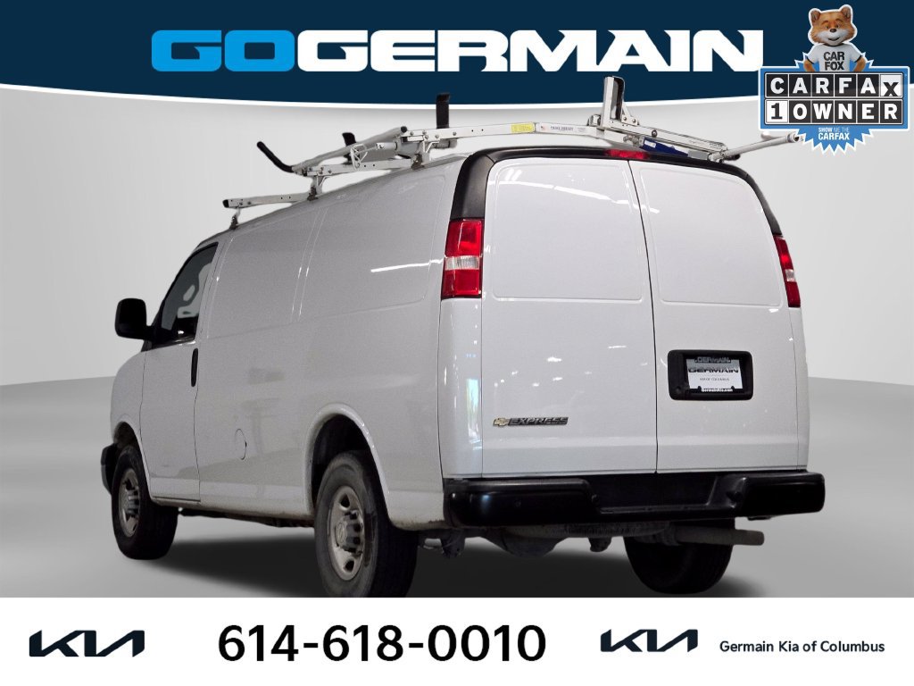 Used 2020 Chevrolet Express 3500 w/ Driver Convenience Package RWD image 10