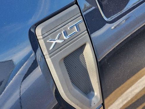 Used 2022 Ford Maverick XLT FWD image 10