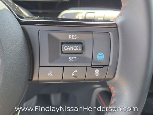 Used 2025 Nissan Kicks SR AWD/4WD image 23