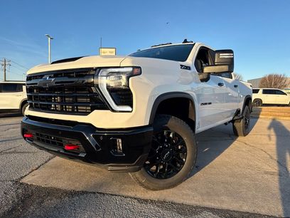 New 2026 Chevrolet Silverado 2500 LT w/ Trail Boss Package