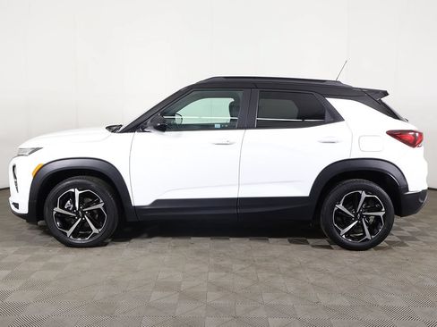 Used 2022 Chevrolet TrailBlazer RS w/ Convenience Package AWD/4WD image 17