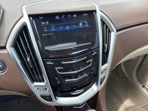 Used 2015 Cadillac SRX Premium w/ LPO, Protection Package FWD image 18
