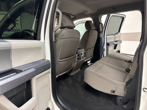 Used 2022 Ford F350 XLT w/ XLT Premium Package AWD/4WD image 31