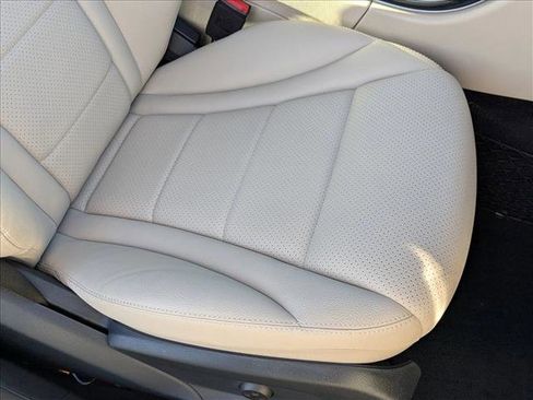 Used 2020 Mercedes-Benz C 300 Sedan image 22