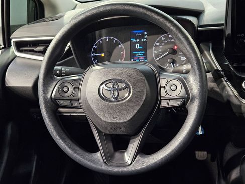 Used 2023 Toyota Corolla LE image 25