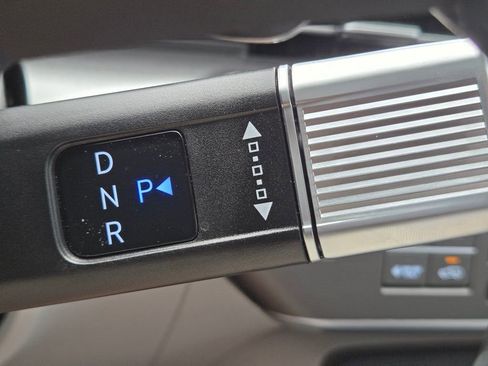 Used 2024 Hyundai Kona SEL FWD image 27