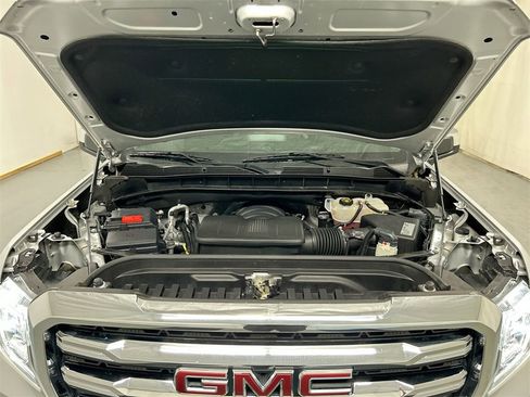Used 2020 GMC Sierra 1500 SLE w/ SLE Value Package image 23