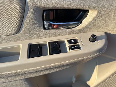 Used 2014 Subaru Crosstrek 2.0i Premium w/ Popular Package #1 image 9