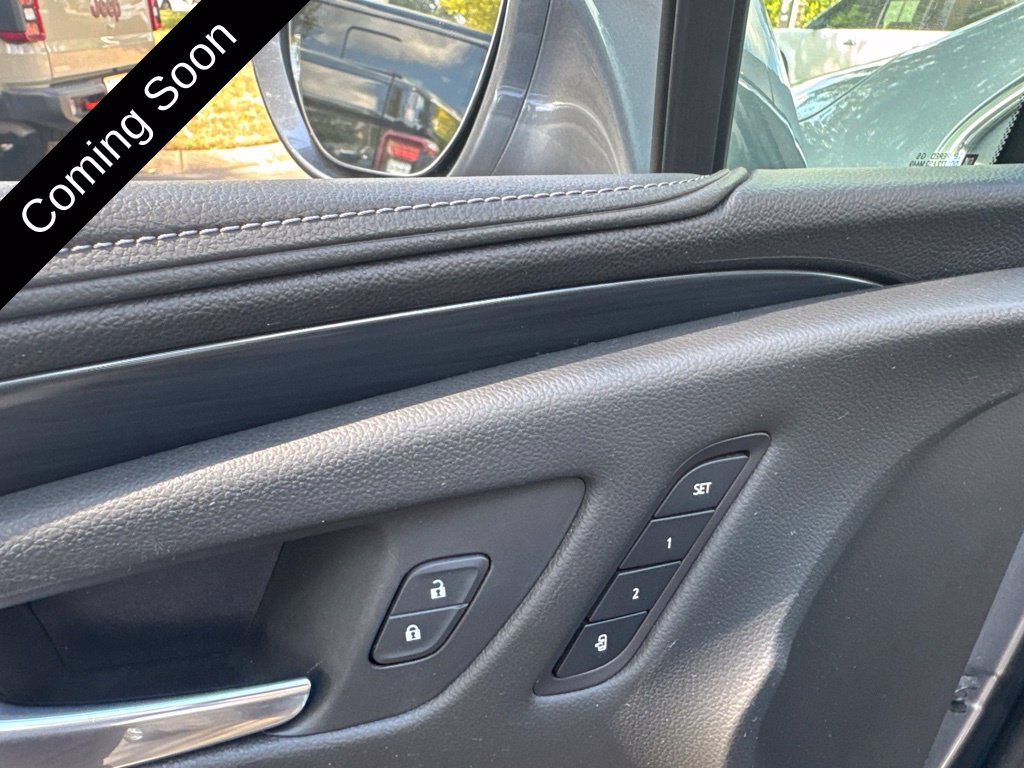 Used 2020 Buick Envision Essence w/ Experience Buick Package FWD image 32