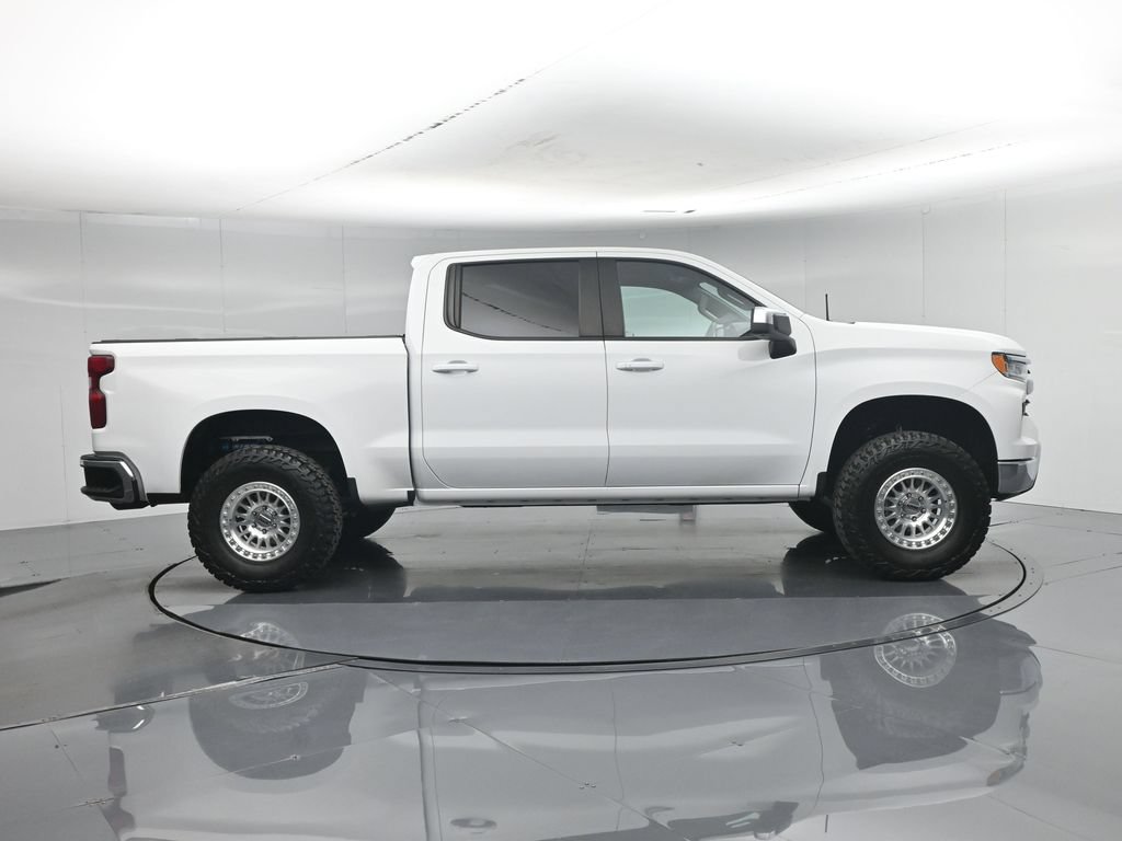 Used 2023 Chevrolet Silverado 1500 LT RWD image 29