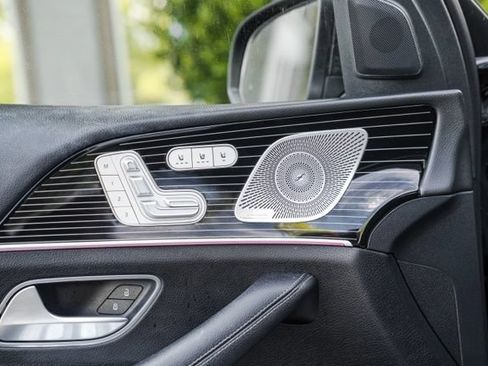 Used 2024 Mercedes-Benz GLS 450 4MATIC w/ Pinnacle Trim Package image 50
