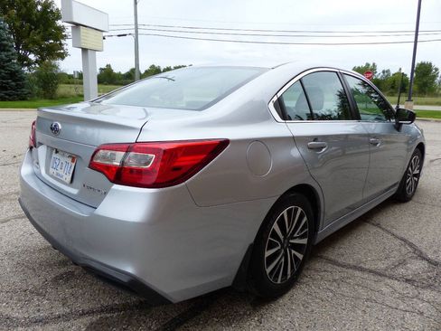 Used 2018 Subaru Legacy 2.5i w/ Alloy Wheel Package AWD/4WD image 9
