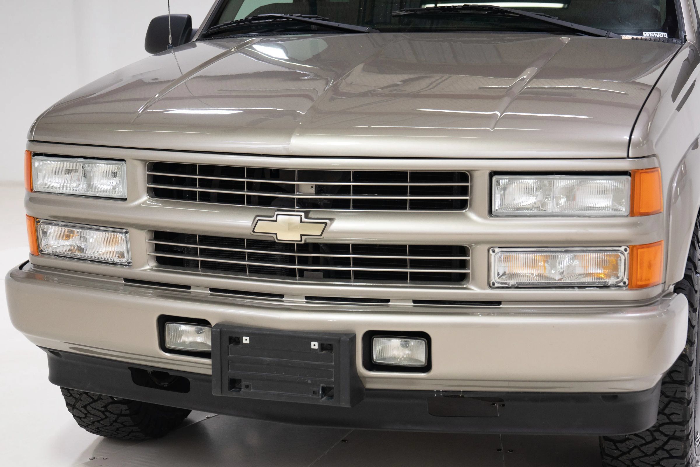 Used 2000 Chevrolet Tahoe Z71 w/ Comfort & Security Pkg AWD/4WD image 60